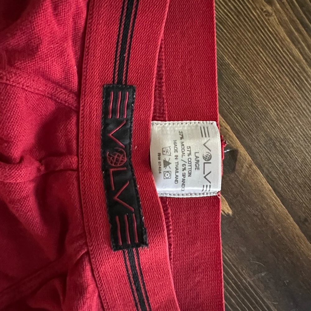 Evolve Briefs - Picture 2 of 3